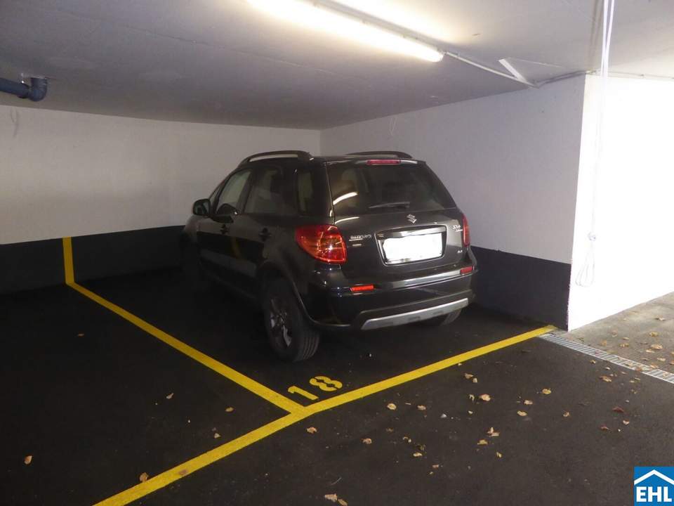 Tiefgaragenstellplatz zu vermieten in Hietzing - direkt bei der U4 Braunschweiggasse