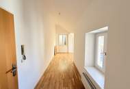 Traumhafte 3-Zimmer Dachgeschoss Wohnung mit knapp 100m2 und charmanter Dachterrasse