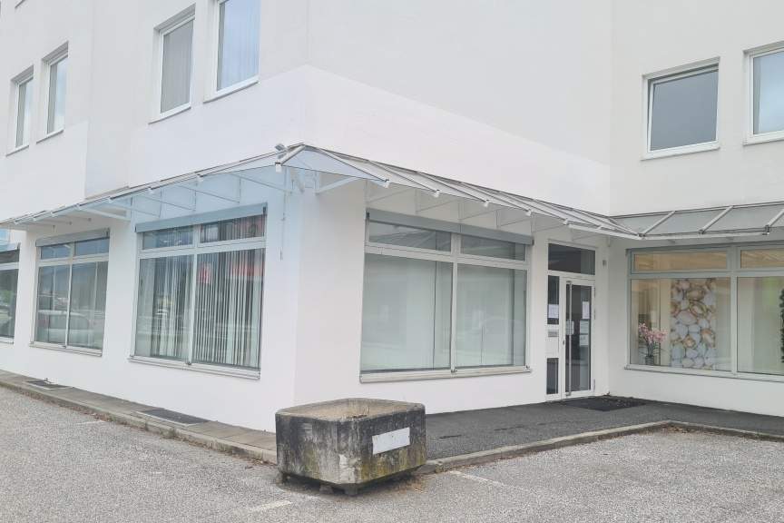 Moderne Bürofläche in Villach, Gewerbeobjekt-miete, 4.200,00,€, 9500 Villach(Stadt)