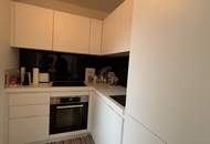 WG-GEEIGNET! 3-Zimmer Altbauwohnung in toller Lage ab März 26! 1010!