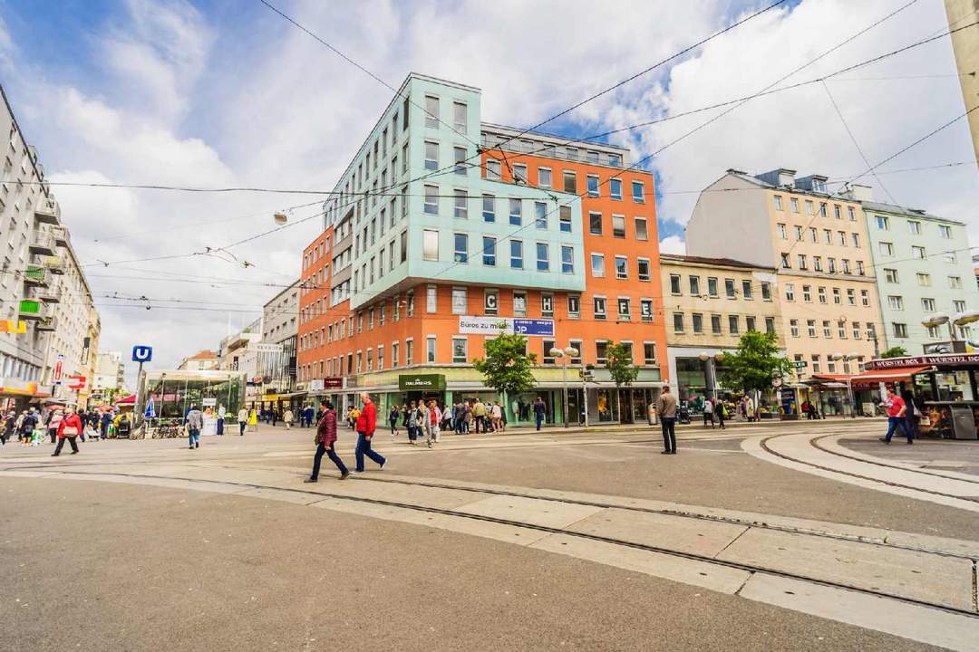 Barrierefreies, modern ausgestattetes Büro direkt bei der U1 Station Reumannplatz zu mieten