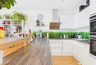 LICHTENBERG: EIGENTUMSWOHNUNG mit ca. 73,7 m² Wohnfläche, ca. 17,02 m² Terrasse und einem überdachten PKW-Abstellplatz