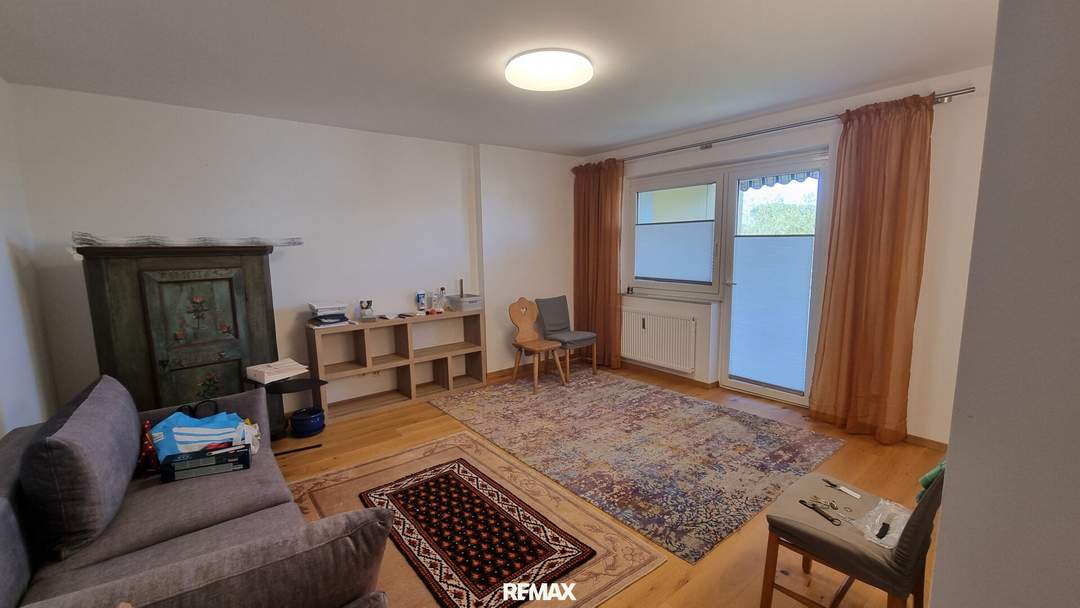 Gepflegte 2-Zimmer-Eigentumswohnung mit Loggia und Garagenplatz in St. Pölten
