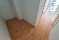 Strahlendes Wohnvergnügen: 2-Zimmer-Oase mit Traumbalkon!