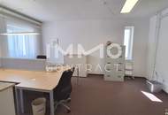 Zentrale Büroflächen am Hauptplatz von Amstetten, 1. Stock, Lift, möbliert, 178,74 m² Nutzfläche, klimatisiert
