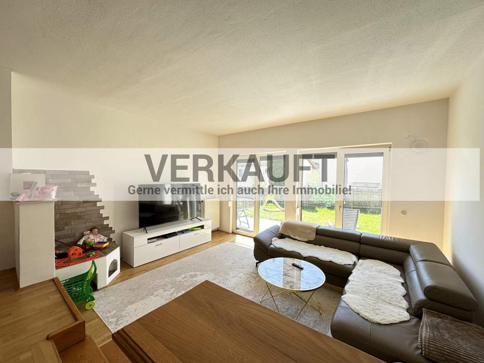 "VERKAUFT - Doppelhaushälfte mit sonnigem Garten"