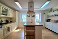 Vielseitig nutzbare Liegenschaft mit ausreichend Platz und herrlichem Blick auf die Hohe Wand