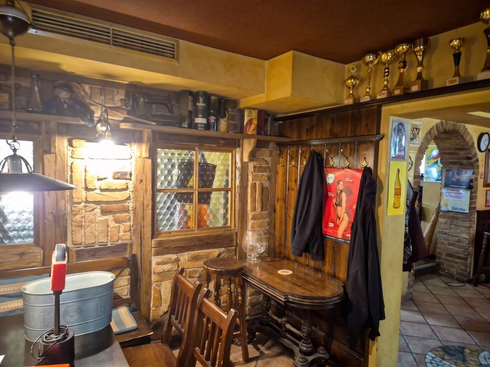 Etabliertes Pub mit Wohnmöglichkeiten