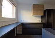 Schöne 2-Zimmer-Wohnung im 3. Stock in der Gersthofer Straße