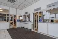 Autohaus mit Werkstatt und befestigten Ausstellungsflächen in Langenwang