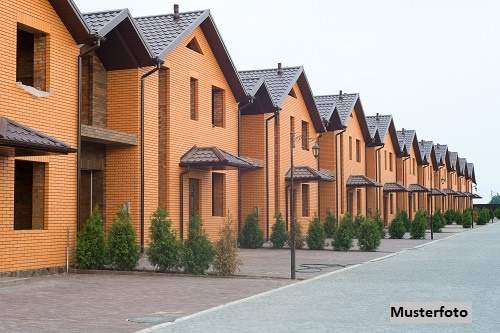 Attraktives Reihenendhaus mit offener Wohnküche und 2 Pkw-Stellplätzen