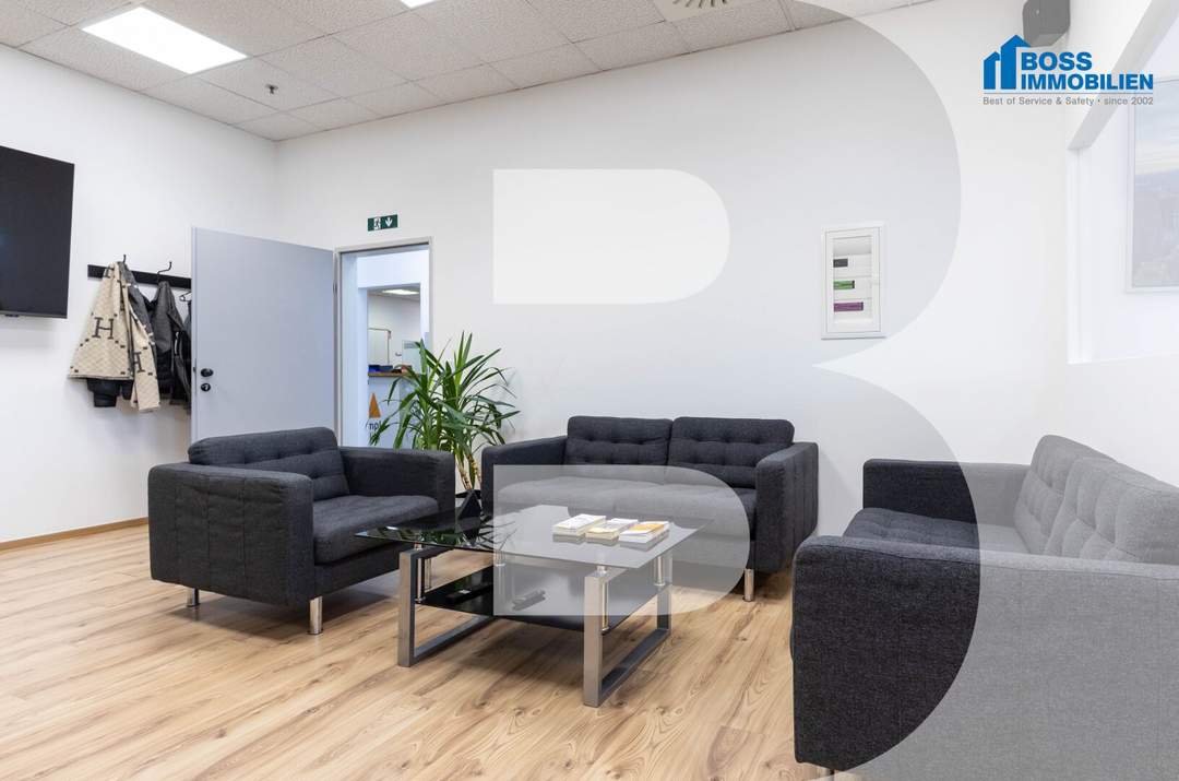 Großzügige Büro- und Hallenkombination mit idealer Anlieferung
