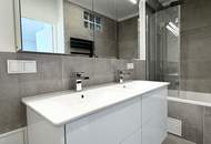 HELL UND SEHR GROSSZÜGIG - HOCHWERTIG SANIERTE 5-ZIMMER-WOHNUNG MIT BALKON IM 5. LIFTSTOCK