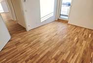 3 Zimmer. 3 Terrassen. Ein Zuhause! Genial - Lebens(t)raum Erfüller im Grünen - Klimaaktiv Bronze! Ab ins Dachgeschoss / Viel Lebensqualität! Wärmepumpe und Solaranlage + Naturnahe Gewässer ums Eck!