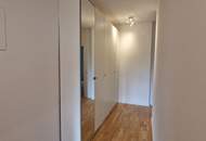 Modernisierte 2-Zimmer-Wohnung mit Loggia in begehrter Lage