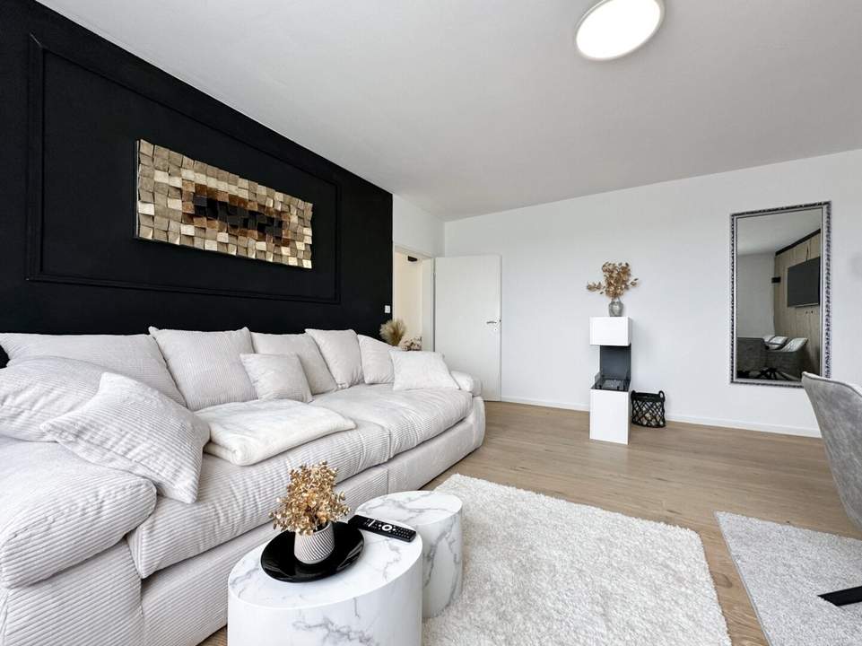 Stilvoll möblierte 2,5-Zimmer-Wohnung mit ruhigem Balkon in Grazer Bestlage