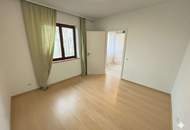 Einfamilienhaus mit großem Garten und Ausbaupotenzial, in ruhiger Lage!