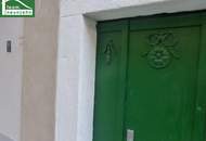 Rarität im Barock-Häuschen!! Charmante Altbau-Dachgeschoss-Maisonette-Wohnung Nähe Augarten! Neben der U2! Wohngenuss auf 3 Ebenen mit Terrasse!