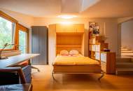 Dachgeschosswohnung in Ruhelage mit traumhaftem Grünblick, eigenem Garten und Garage