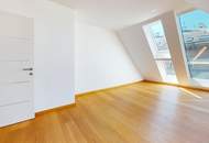Helle, exklusive 4-Zimmer-Maisonette-Dachgeschosswohnung mit großer Terrasse und Klimaanlage