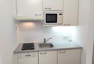 Topsaniert - Geschäftslokal/Praxis/Büro/Atelier mit Freifläche