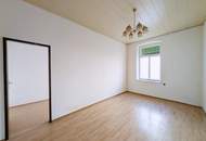 ++NEU++ Sanierungsbedürftige 2-Zimmer Altbau-Wohnung