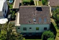 Gepflegtes Mehrfamilienhaus mit zwei separaten Wohneinheiten in absoluter Grünruhelage