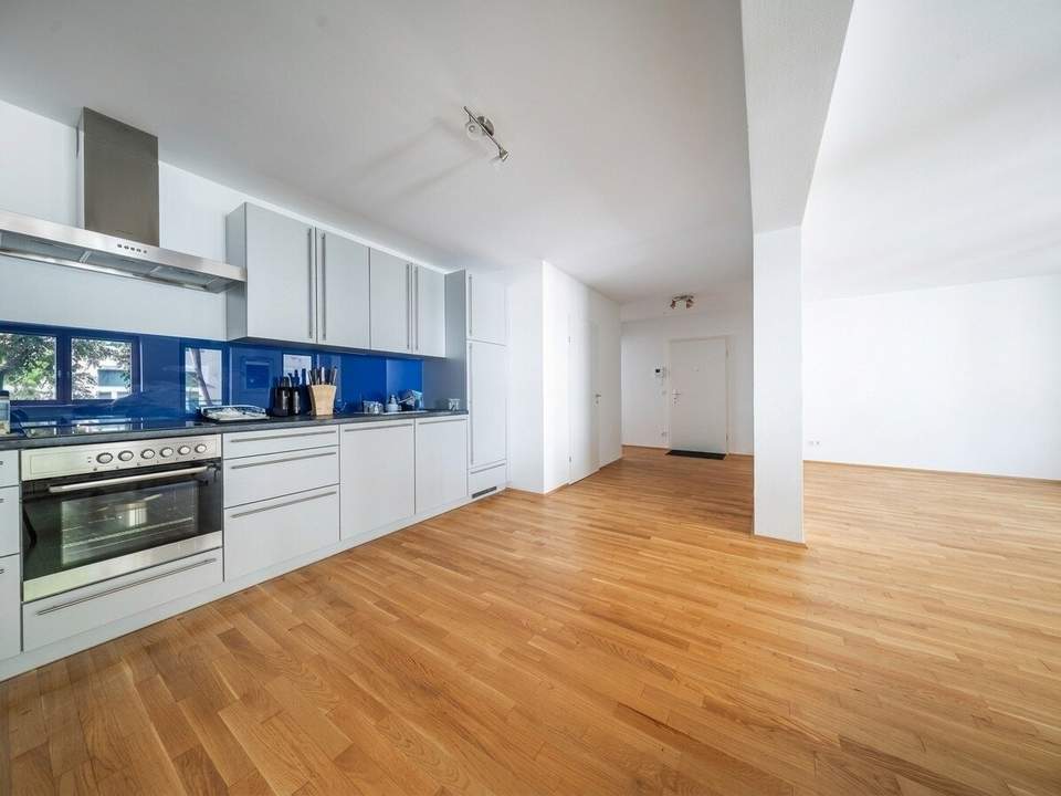 VIEL RAUM IN BESTLAGE 1070 | 4-Zimmer-Variante im 1. OG mit Garten, 2 Loggien & Garage