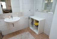 Traumhafte Waldrandlage - 108 m² Wohnfläche plus Terrasse, Garage, überdachter Eingangsbereich in Ruhelage