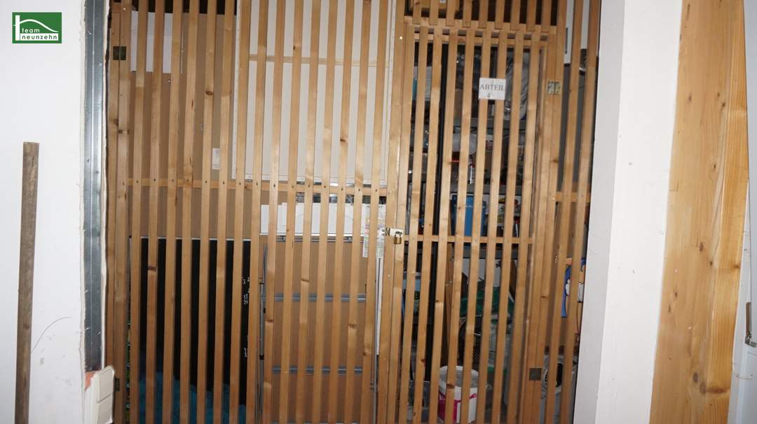 3-4% Rendite, Garten-Eckwohnung belagsfertig im EG &amp; derzeit sehr effizient als Lager (8xEinheiten bis zu je €65.-) vermietet. Top18