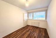 Zentrale 2,5 Zimmer Wohnung mit LOGGIA - Obere Bahnstraße 53 - Top 17