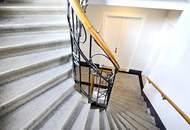 WOW - Top sanierter Altbautraum in ruhiger Seitengasse! U-Bahn um´s Eck + Blick ins Grüne + Tolle Raumaufteilung + Hochwertige Ausstattung + Stil und Eleganz! Jetzt zugreifen!