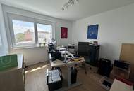 Moderne Doppelhaushälfte mit Keller und Carport zu mieten!
