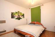 Großzügiges Einfamilienhaus mit Garten, Balkon und Garagen in 8230 Staudach – sanierungsbedürftig!