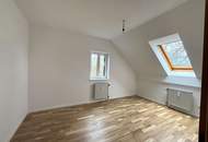 Großzügige 3-Zimmer-Dachgeschosswohnung in Ruhelage!