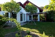 Modernes Einfamilienhaus mit separatem Home-Office in Grünlage – rund 30 Minuten südlich von Wien