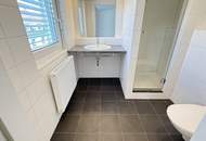 4 Zimmer - DG - Wohnung mit 2 Bädern und 8m² Terrasse! Weitblick! Hochwertige Ausstattung!