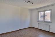 "Neuer Preis!" EIN - ZWEIFAMILIENHAUS IN SONNIGER LAGE