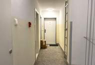 Frisch sanierte DG-Wohnung nahe AKH/U6