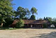 Geschichtsträchtige Schlossanlage mit historischer, beeindruckender Substanz