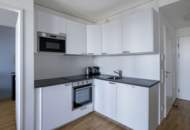 EXCLUSIVE 2-ROOM APARTMENT - MARINA TOWER