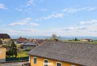 Großzügiges Wohnungspaket mit Halle und herrlicher Aussicht