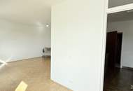 Gepflegte Wohnung mit Loggia, Grünblick, 2 KFZ Stellplätze und idealer Anbindung | ZΞLLMANN IMMOBILIEN