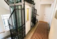 Großzügige 4-Zimmer-Altbauwohnung mit Balkon, Fischgrätparkett & Entwicklungspotenzial nahe Taubstummengasse