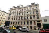 1 Zimmer Wohnungen, 2 Stück im gleichen Haus und Stock, zum sanieren.