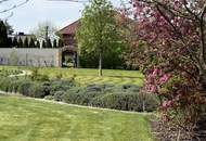 EINZIGARTIGES NATURPARADIES - GROSSZÜGIGER LANDSITZ WO PARKLANDSCHAFT AUF BLÜHENDE OBSTGÄRTEN TRIFFT