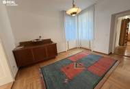 Einfamilienhaus mit großem Garten