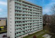 Citynah: Sonnige 3-Zimmer-Wohnung mit Loggia &amp; Top-Anbindung