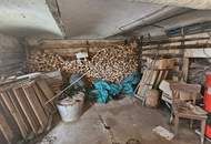 Großzügige Liegenschaft mit Wohnhaus, Halle und 2.427 m² Grund in Litzelsdorf