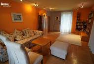 Bungalow in Siedlungsrandlage mit sensationellem Garten und Sauna-Bereich